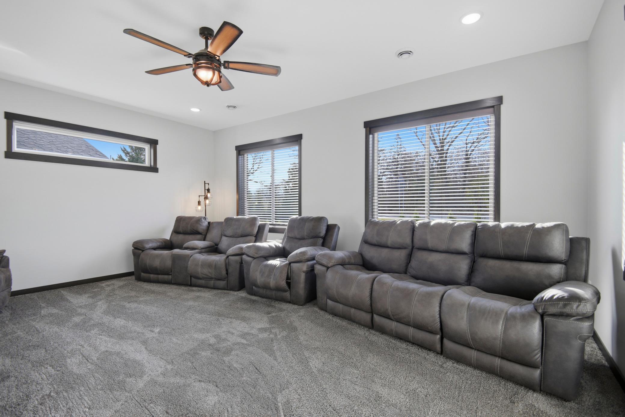 3007 15th Avenue SW Austin MN 55912