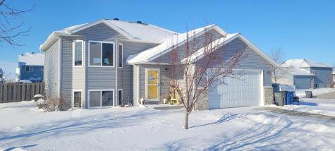 3907 13th Street S Moorhead MN 56560
