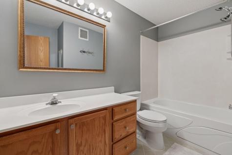 15646 Float Court Apple Valley MN 55124