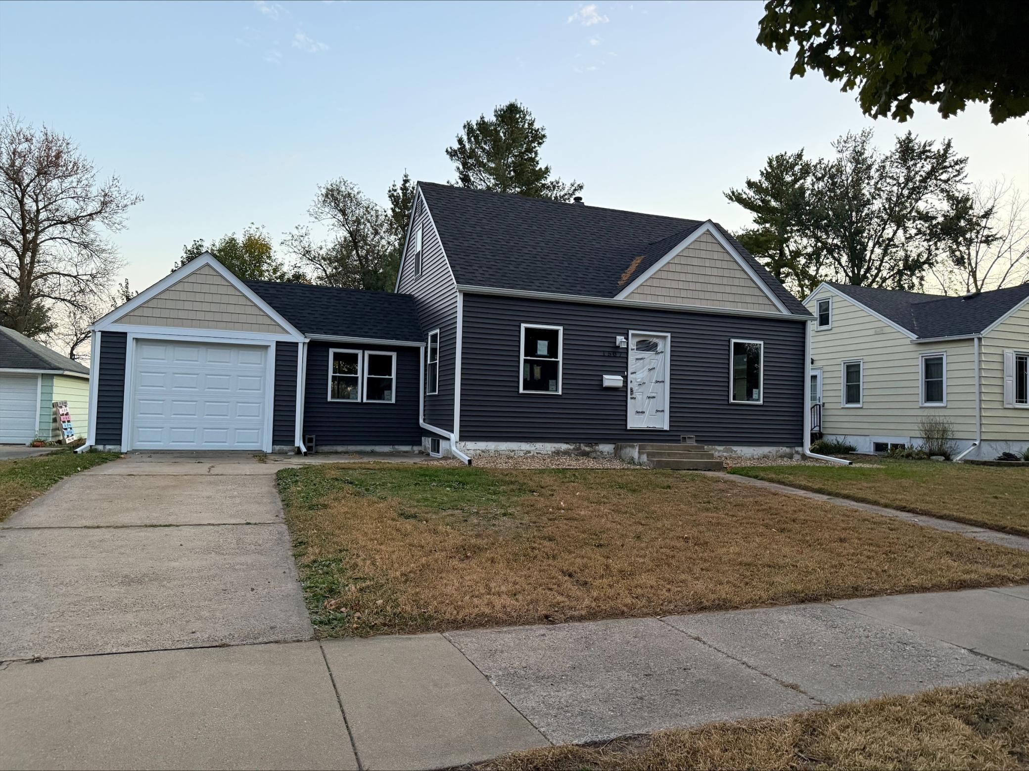 1507 4th Avenue SW Austin MN 55912