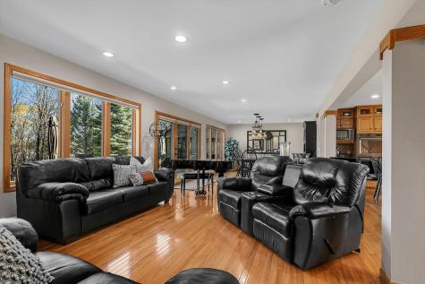 1850 Beauty Point Road SW Farwell MN 56327