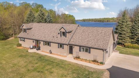 1850 Beauty Point Road SW Farwell MN 56327