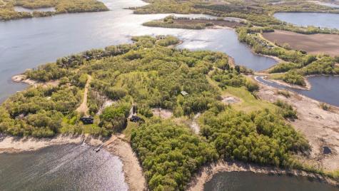 1850 Beauty Point Road SW Farwell MN 56327
