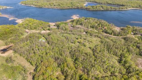 1850 Beauty Point Road SW Farwell MN 56327
