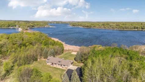 1850 Beauty Point Road SW Farwell MN 56327