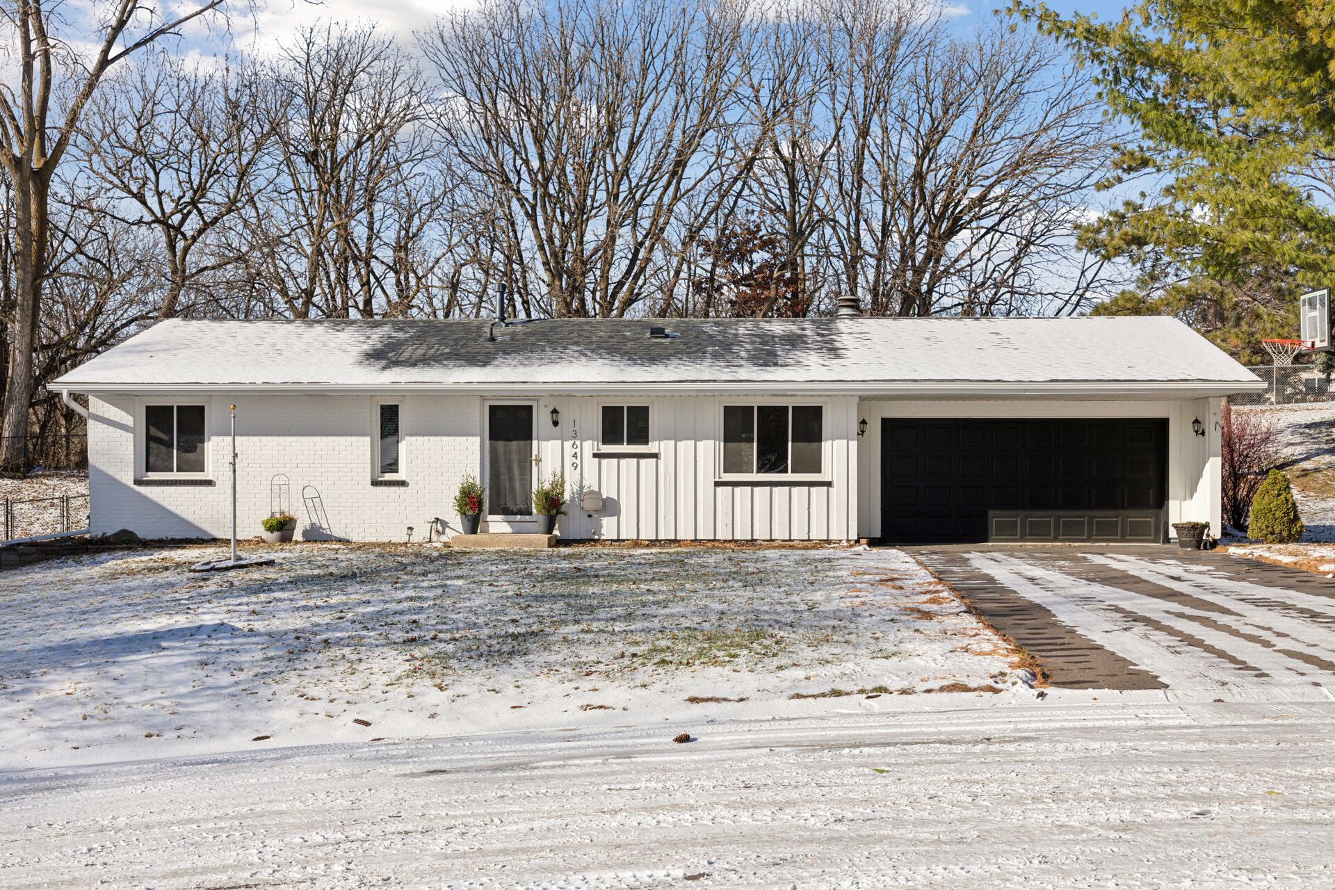 13649 Harmony Way Apple Valley MN 55124