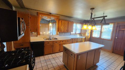 919 3rd Avenue SW Pipestone MN 56164