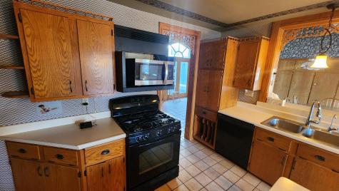 919 3rd Avenue SW Pipestone MN 56164