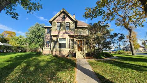 919 3rd Avenue SW Pipestone MN 56164