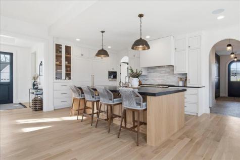 15540 52nd Place N Plymouth MN 55446