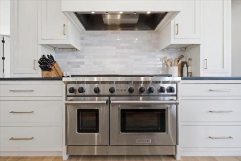 15540 52nd Place N Plymouth MN 55446
