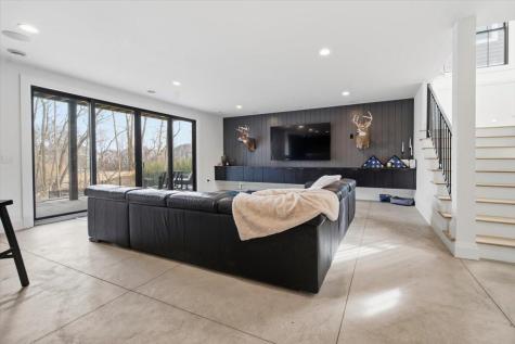 15540 52nd Place N Plymouth MN 55446