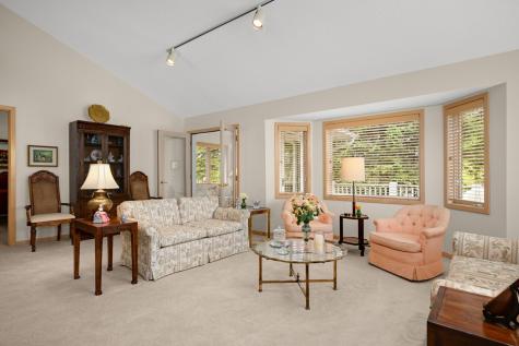 7160 Oak Pointe Curve Bloomington MN 55438