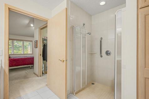7160 Oak Pointe Curve Bloomington MN 55438