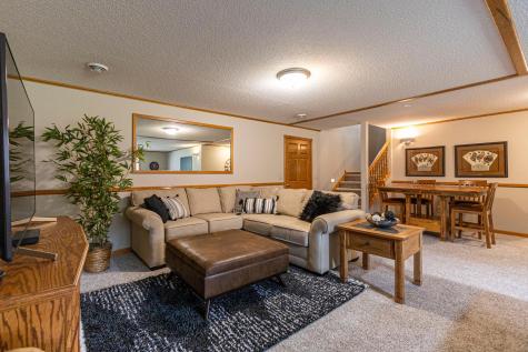1966 Liberty Road NE Alexandria MN 56308