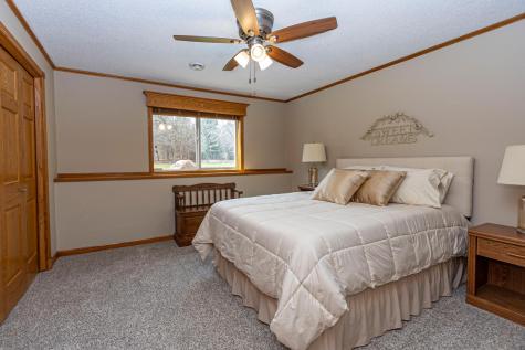 1966 Liberty Road NE Alexandria MN 56308