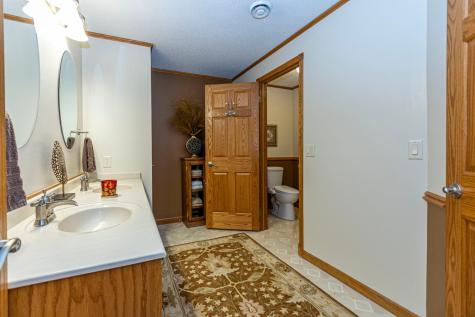1966 Liberty Road NE Alexandria MN 56308