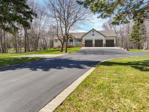 1966 Liberty Road NE Alexandria MN 56308