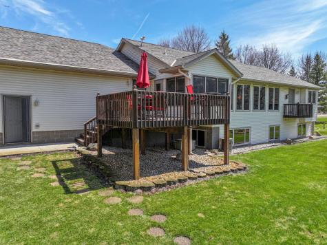1966 Liberty Road NE Alexandria MN 56308
