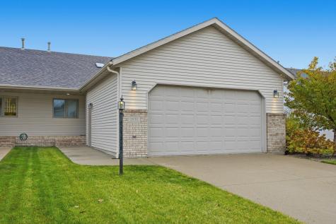 2830 Wheatland Drive S Fargo ND 58103