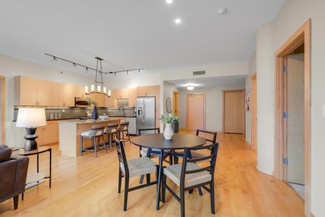 215 10th Avenue S Minneapolis MN 55415