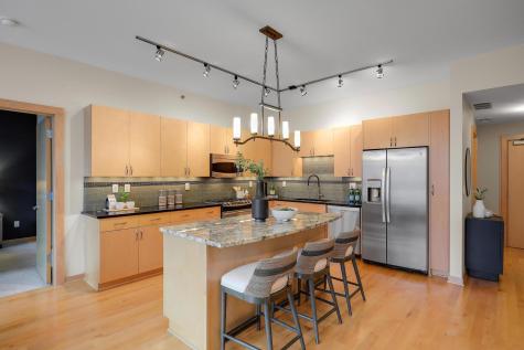 215 10th Avenue S Minneapolis MN 55415