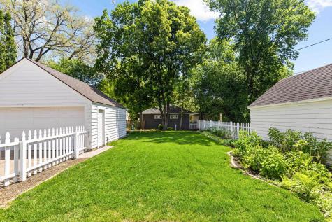 1334 8th Street S Fargo ND 58103