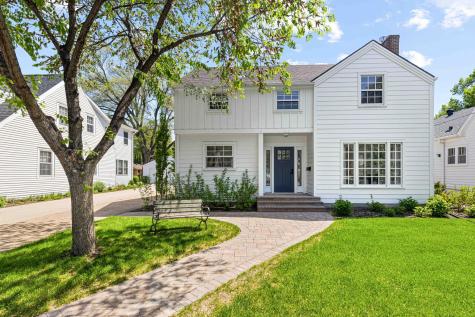 1334 8th Street S Fargo ND 58103