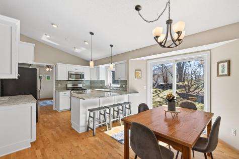 14715 39th Avenue N Plymouth MN 55446