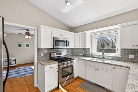 14715 39th Avenue N Plymouth MN 55446