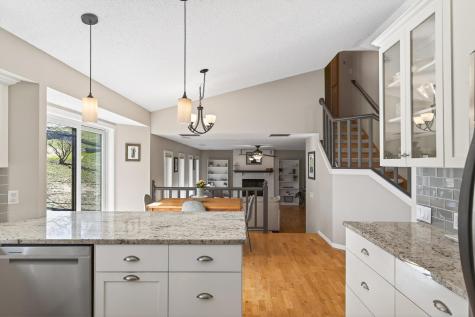 14715 39th Avenue N Plymouth MN 55446