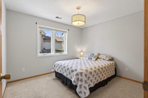 14715 39th Avenue N Plymouth MN 55446