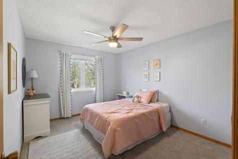 14715 39th Avenue N Plymouth MN 55446