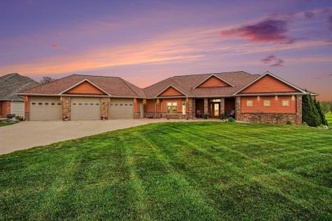903 Fairway Drive Pipestone MN 56164