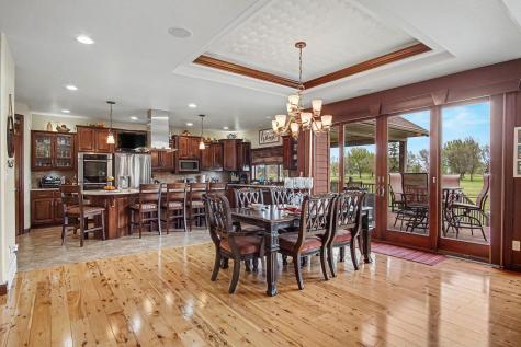 903 Fairway Drive Pipestone MN 56164
