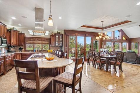 903 Fairway Drive Pipestone MN 56164