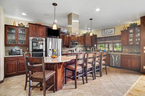 903 Fairway Drive Pipestone MN 56164