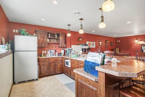 903 Fairway Drive Pipestone MN 56164