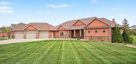 903 Fairway Drive Pipestone MN 56164
