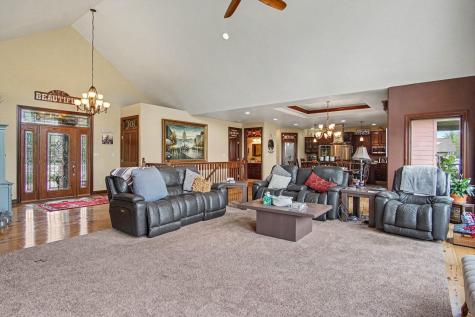 903 Fairway Drive Pipestone MN 56164