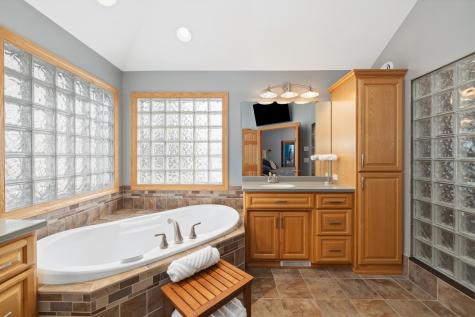 1827 7th Street E West Fargo ND 58078