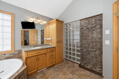 1827 7th Street E West Fargo ND 58078