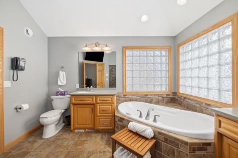 1827 7th Street E West Fargo ND 58078