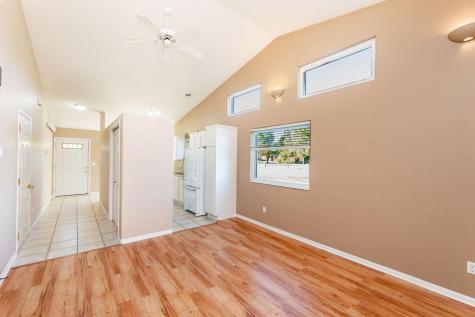 987 14th Avenue E West Fargo ND 58078