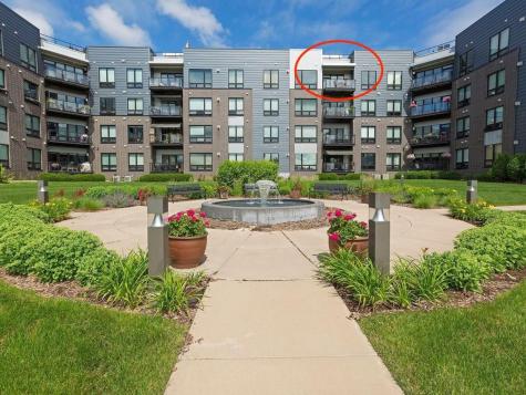 256 Spring Street Saint Paul MN 55102