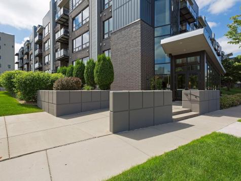 256 Spring Street Saint Paul MN 55102