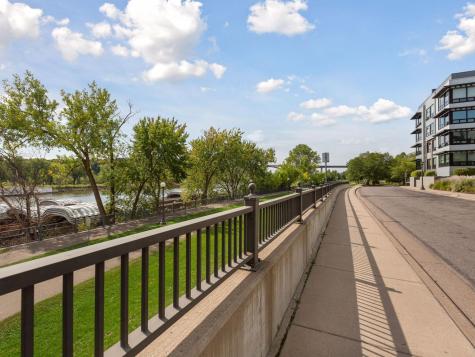 256 Spring Street Saint Paul MN 55102