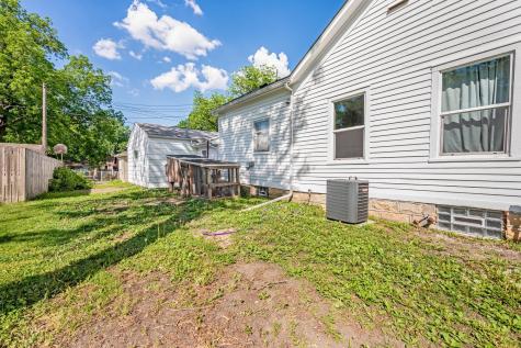 212 Main Street E Saint Clair MN 56080