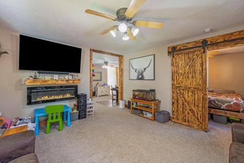 212 Main Street E Saint Clair MN 56080