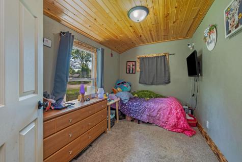 212 Main Street E Saint Clair MN 56080